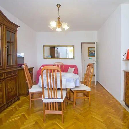 Apartmán Nevija Čara